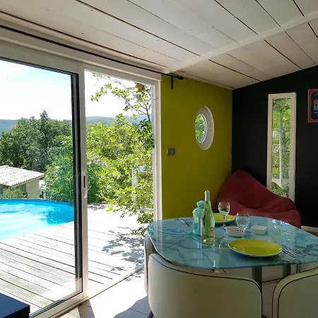 Semesterbostad Les Hauts De Brugere