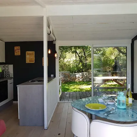 Ferienhaus Les Hauts De Brugere Saint Alban Auriolles